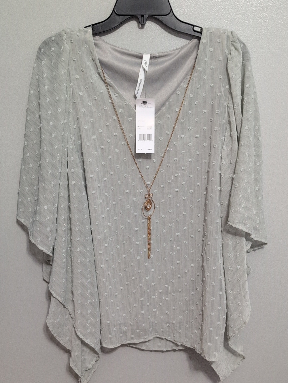 NY Collection Light Sage Textured Swiss Dot V-Neck Blouse with Gold-Tone Pendant